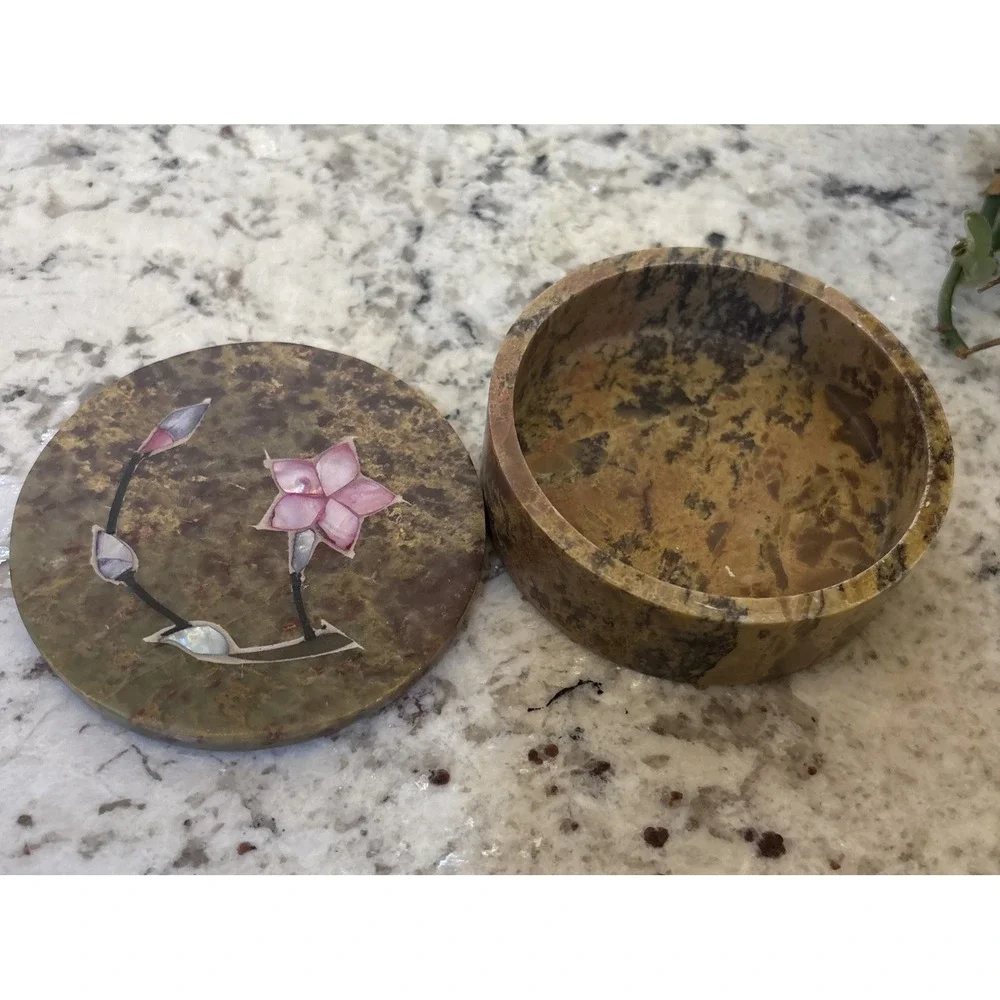 SoapStone Trinket Box Pink Shell Mother of‎ Pearl Abalone Inlay Jewelry gift